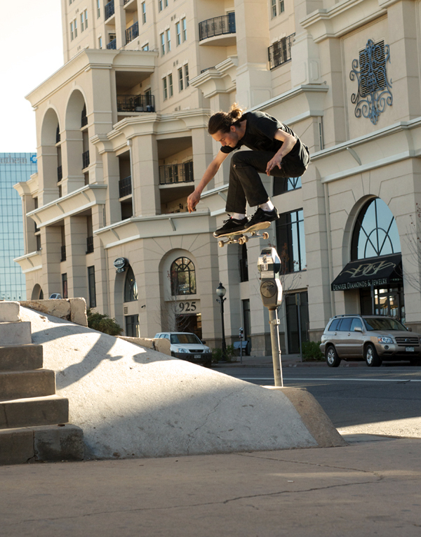 Backside 180 | Denver, Co | photo: Roman Chavez